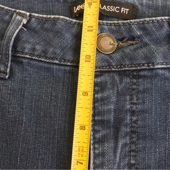 Lee Classic Fit Straight Leg High Rise Dark Wash Denim Blue Jeans Women Size 14 - Picture 8 of 13